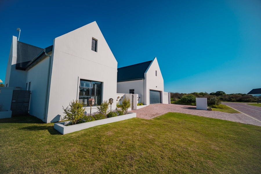 4 Bedroom Property for Sale in St Francis Links Eastern Cape